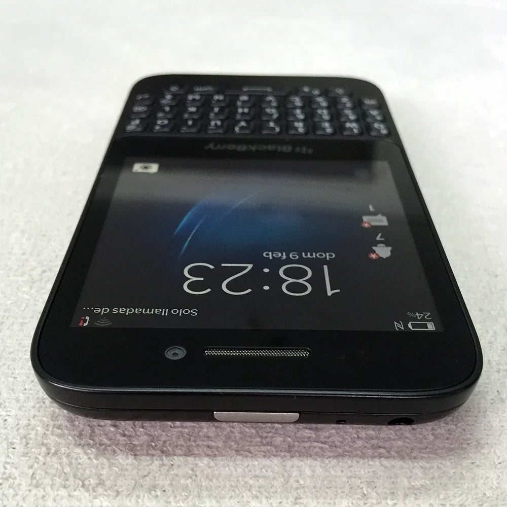 Blackberry Q5 Unlocked Original 2GB RAM 8GB ROM GSM 4G LTE Mobile Cell Phone 5MP Camera WIFI QWERTY English Arabic Keyboard
