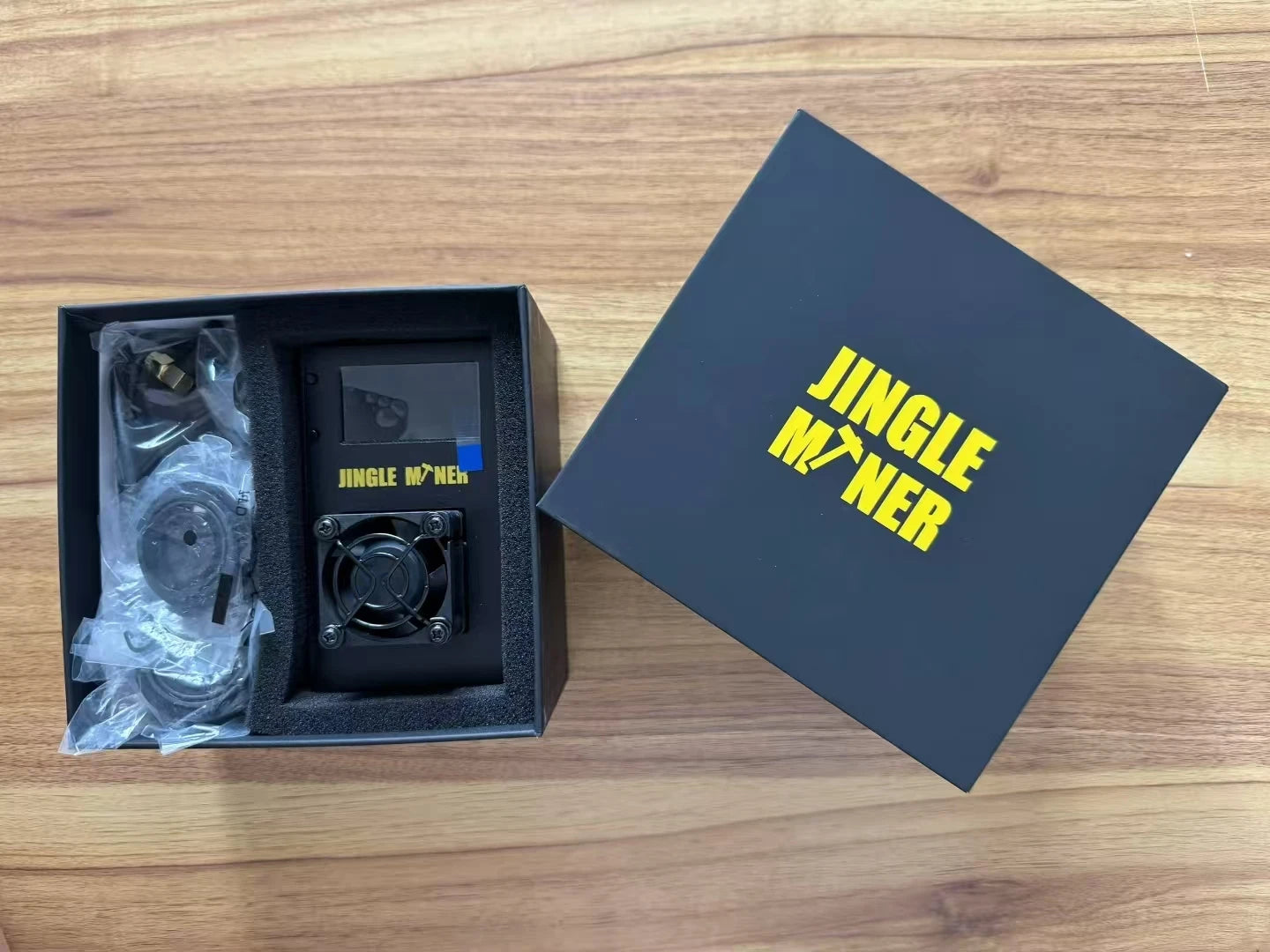 New Jingle Miner BTC Solo Lite 1.2TH/S BTC Miner BM1370 ASIC Chip BTC Solo Mining 5V DC Bitcoin ASIC Miner Crypto Solo Miner